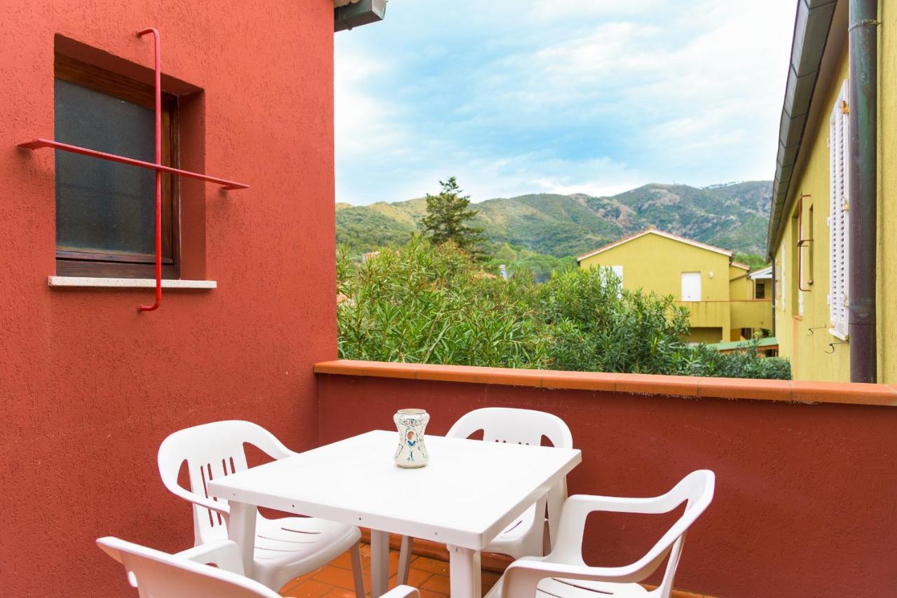 Appartamenti La Baia Lido Portoferraio Exterior foto